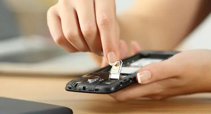 Peut-on avoir 2 cartes SIM pour un même numéro sans complications ?