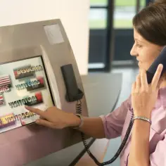 Tout savoir sur l'écran tactile : définition, types et applications